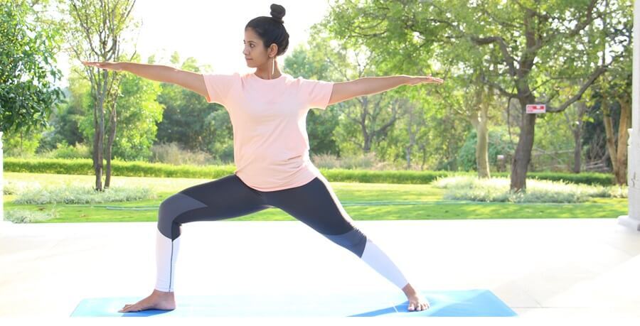 veer bhadrasana