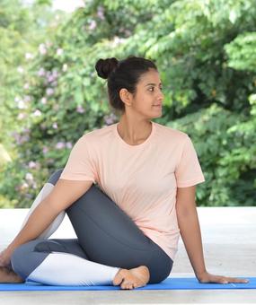 Ardha Matsyendrasana (Sitting Half Spinal Twist)