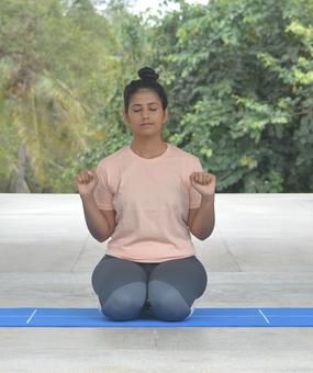 bhastrika pranayama yoga