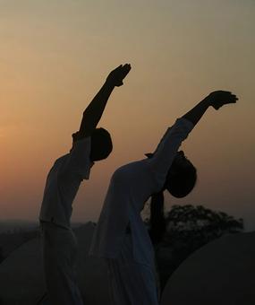 how to do surya namaskar yoga