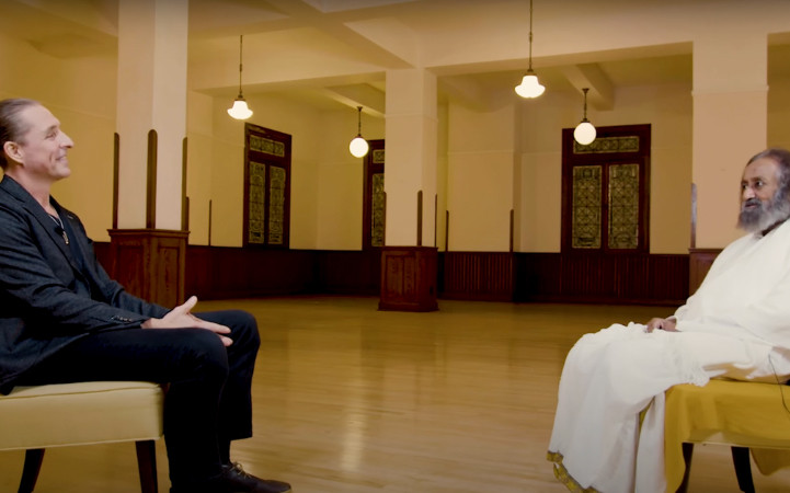 Dave Asprey and Gurudev Sri Sri Ravi Shankar