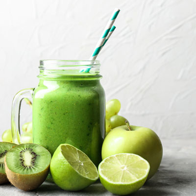 Top 12 energizing & refreshing summer drinks to hydrate your body
