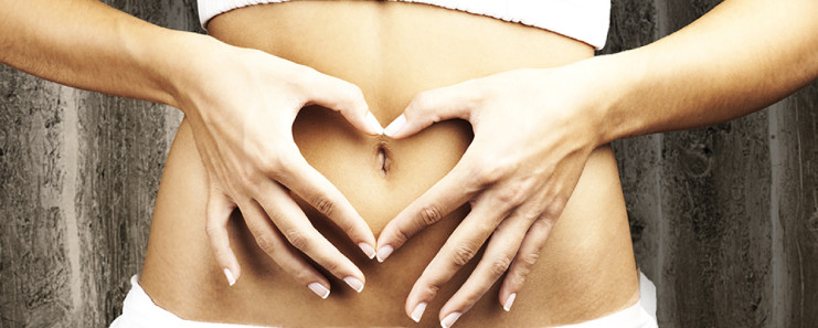 is putting oils in your belly button safe